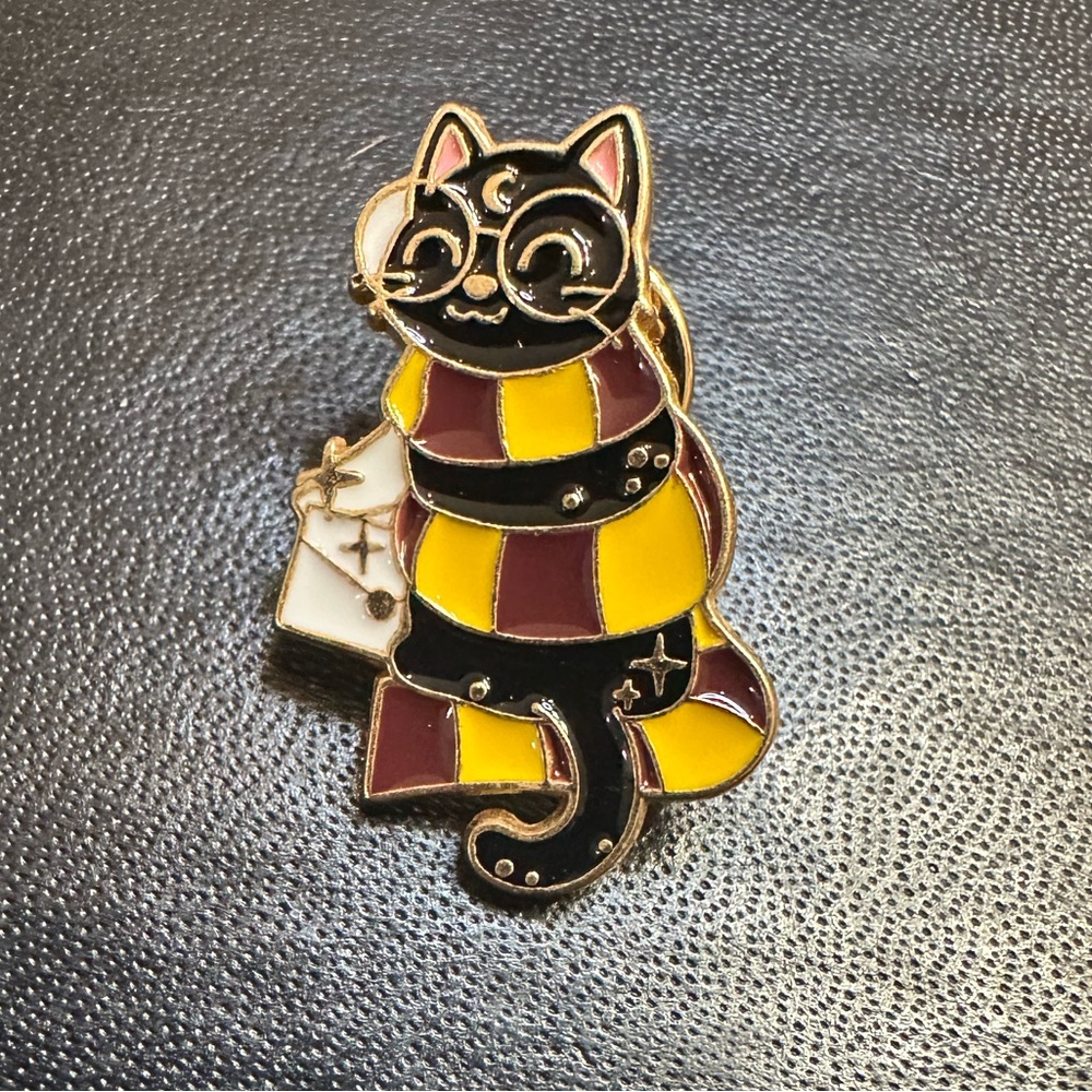 Harry Potter Cat Pin